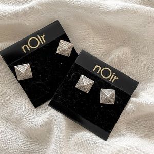 NOiR Jewellery Pyramid Earrings